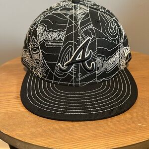 Used Atlanta Braves Cap 7 1/4